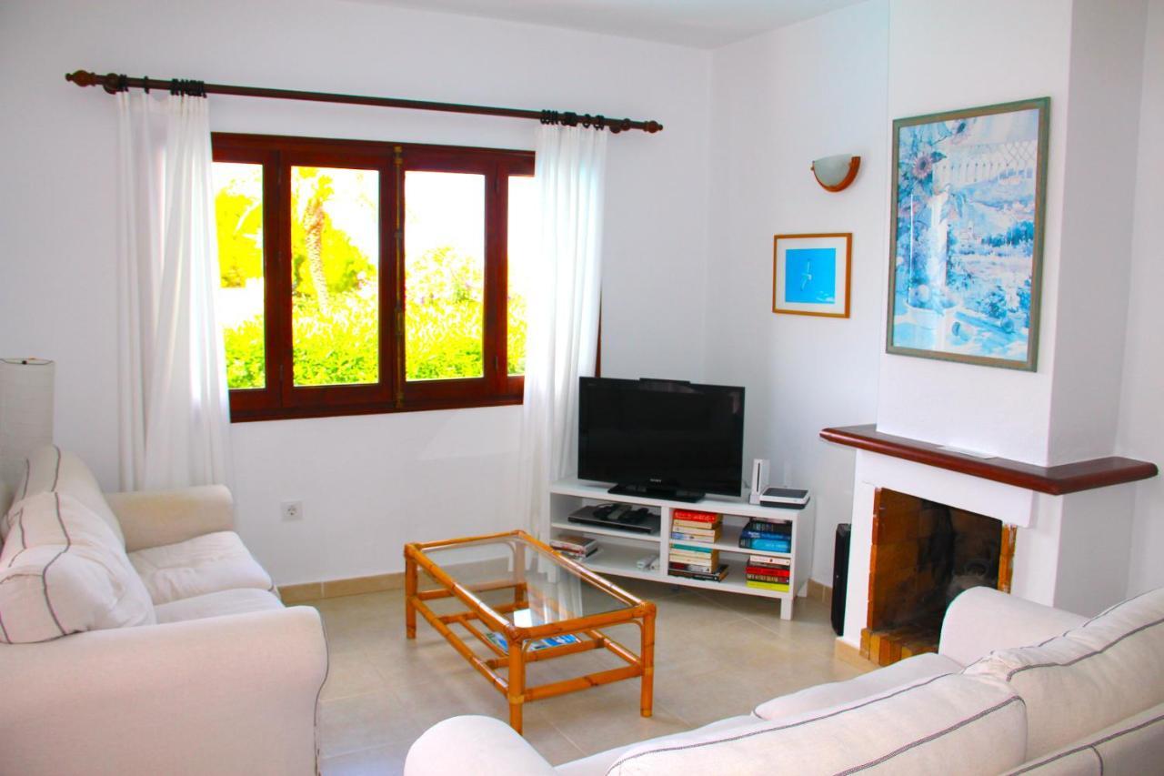 Villa Celia Son Bou Exterior foto
